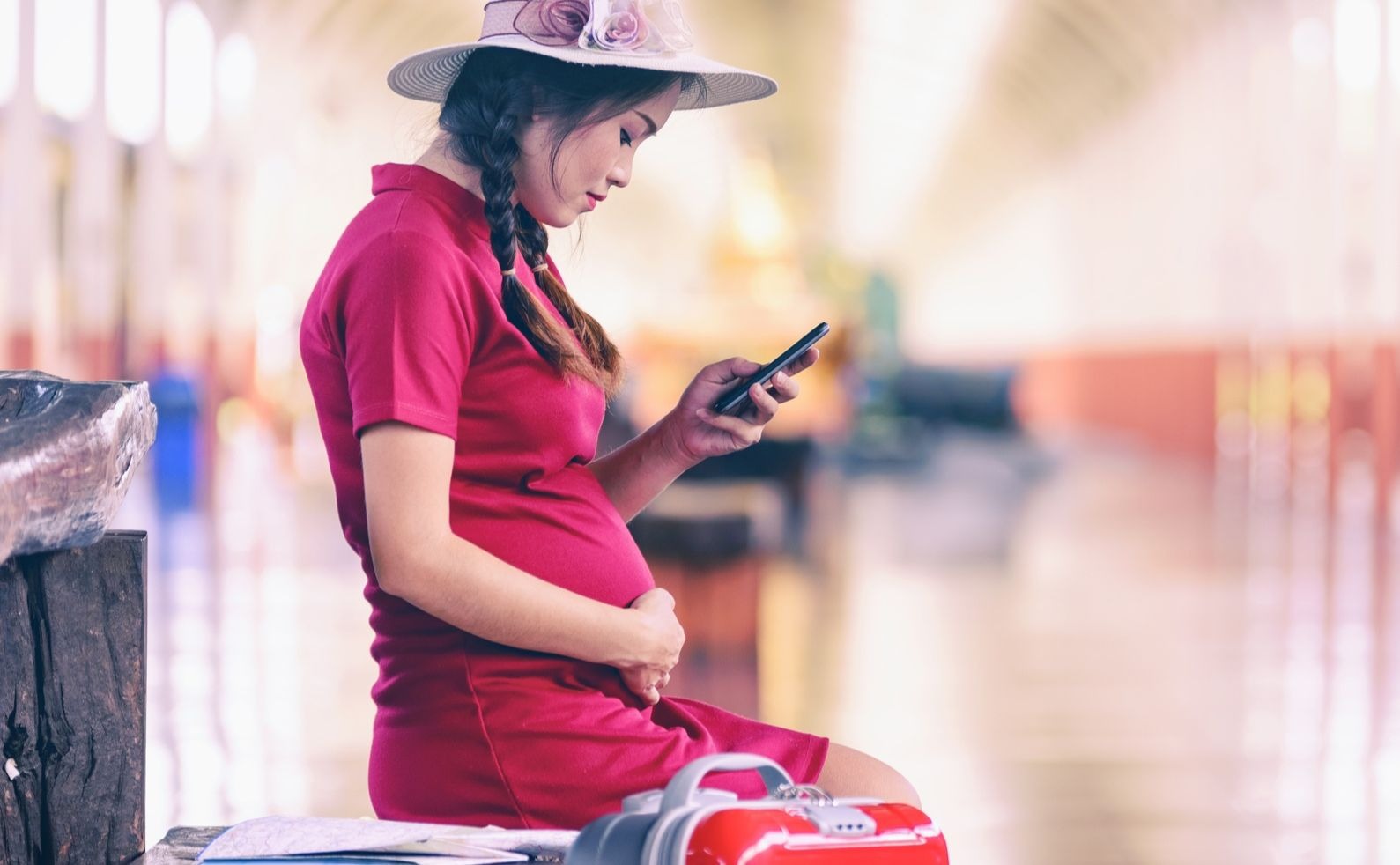 travel abroad during pregnancy